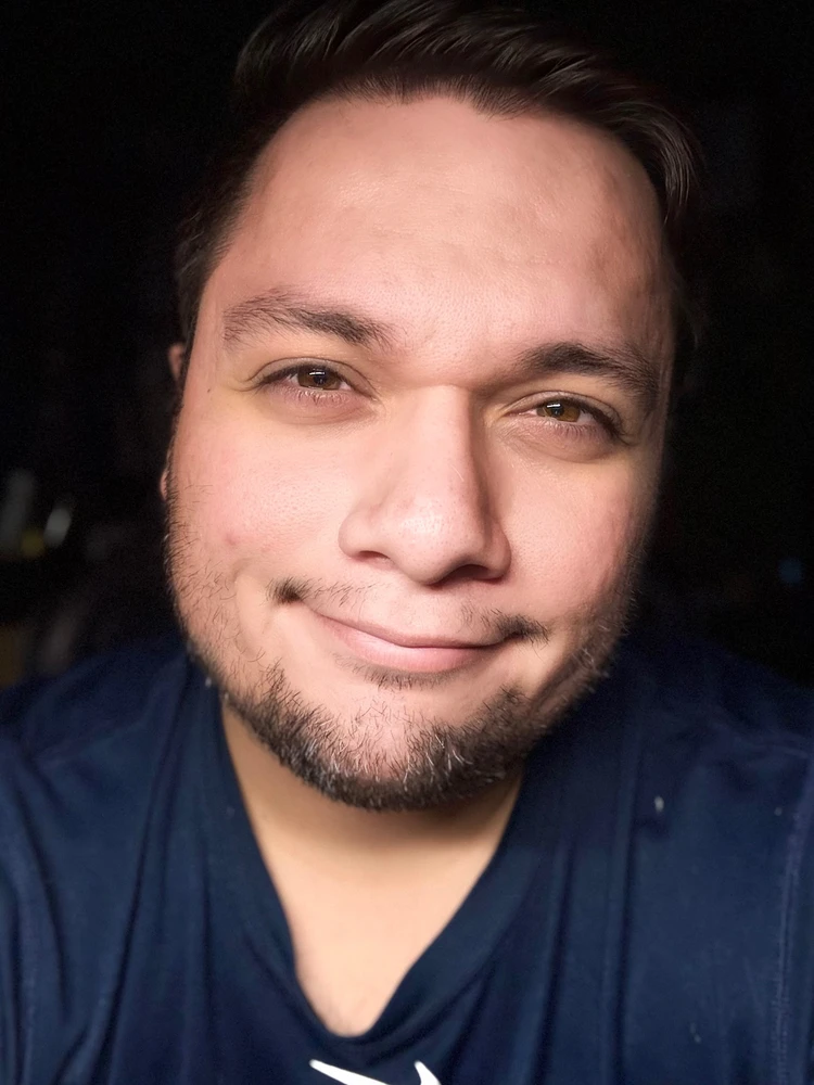 GIF na in-upload ni Ronald