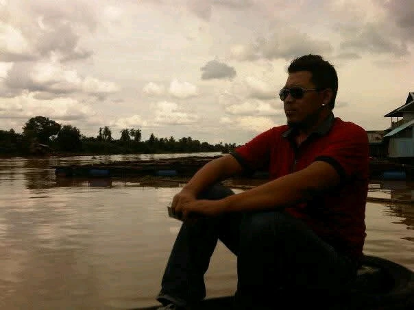 GIF diunggah oleh Alxsndr