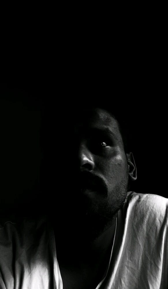 GIF na in-upload ni Vinay Krishna