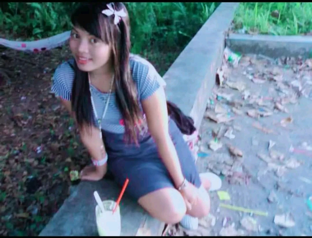 GIF uploaded by Agatha