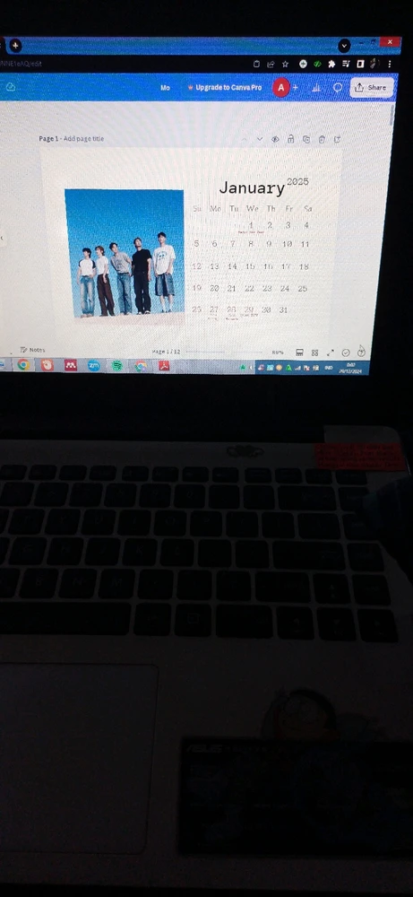 GIF na in-upload ni Tiara