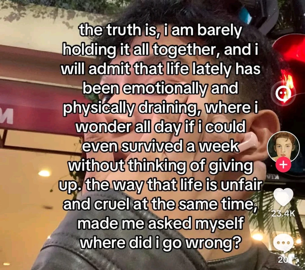 GIF uploaded by KRIS