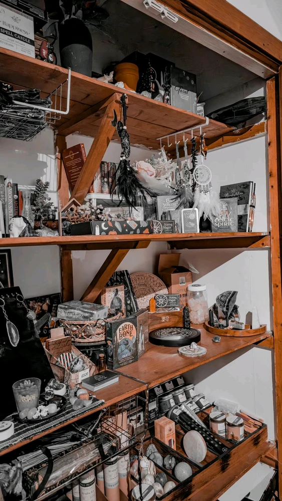 GIF uploaded by Raven