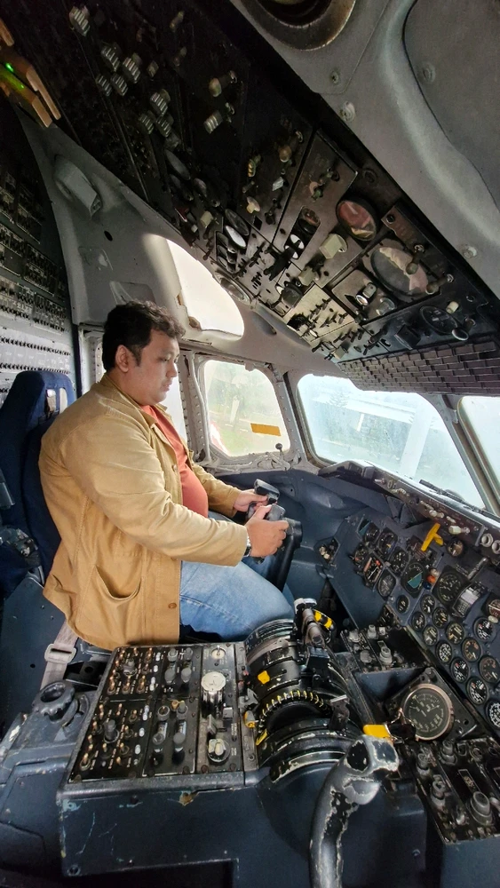 GIF diunggah oleh Ilham