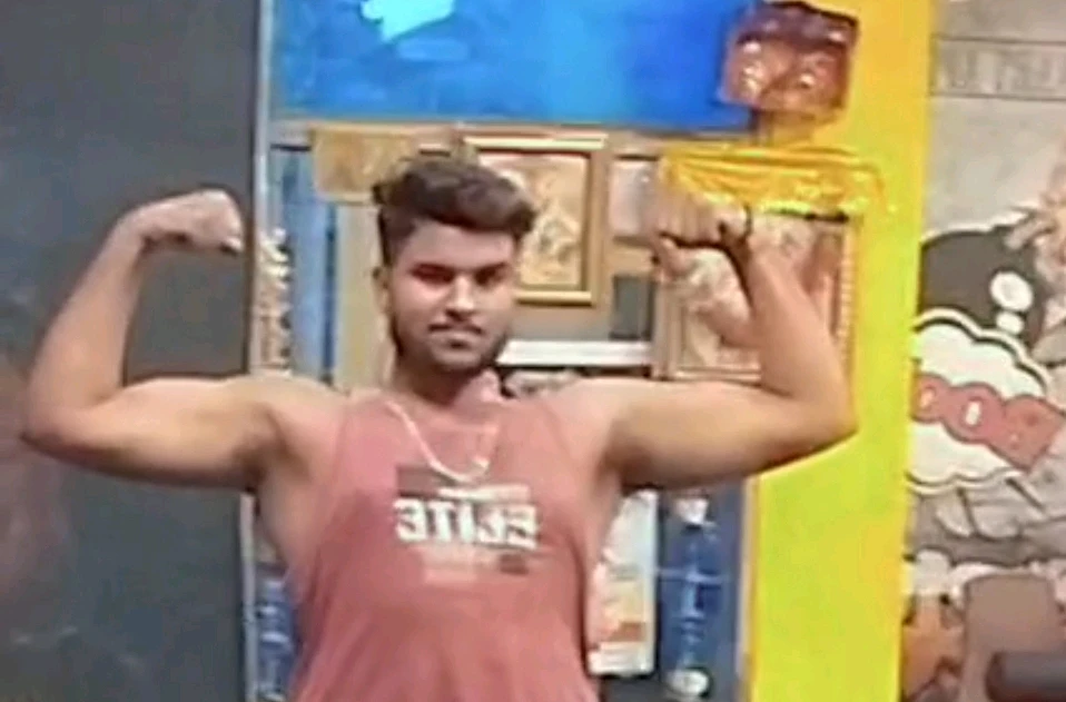 GIF uploaded by Rishi Shukla