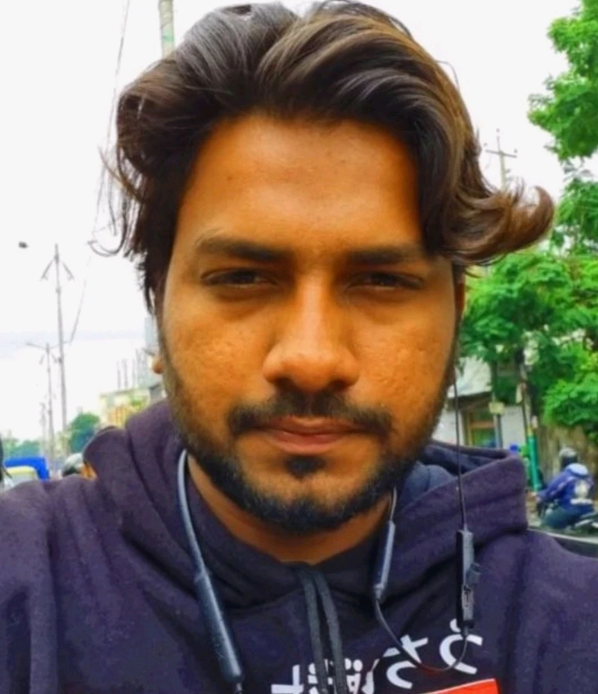 GIF аз тарафи Humair Ahmed бор шуд