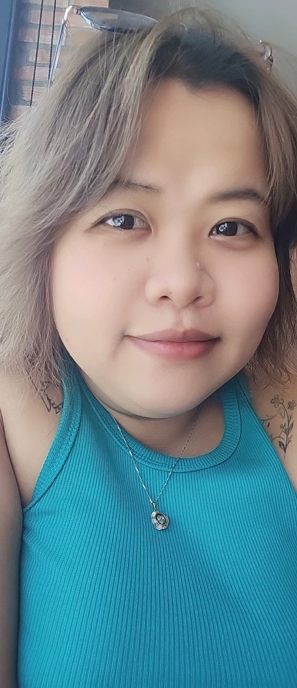 GIF được Tracy Nguyễn tải lên