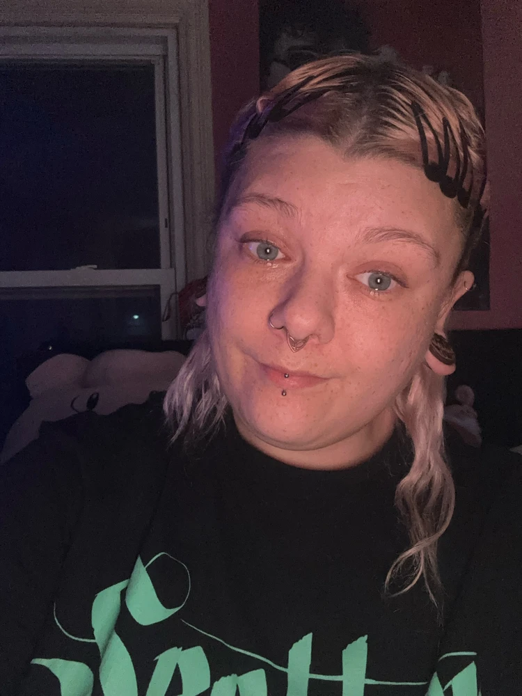 GIF uploaded by Hannah