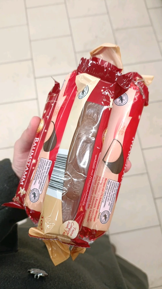 GIF na in-upload ni Lemar