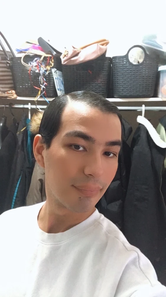 I-upload ni Marco Rodriguez-Hernandez ang larawan