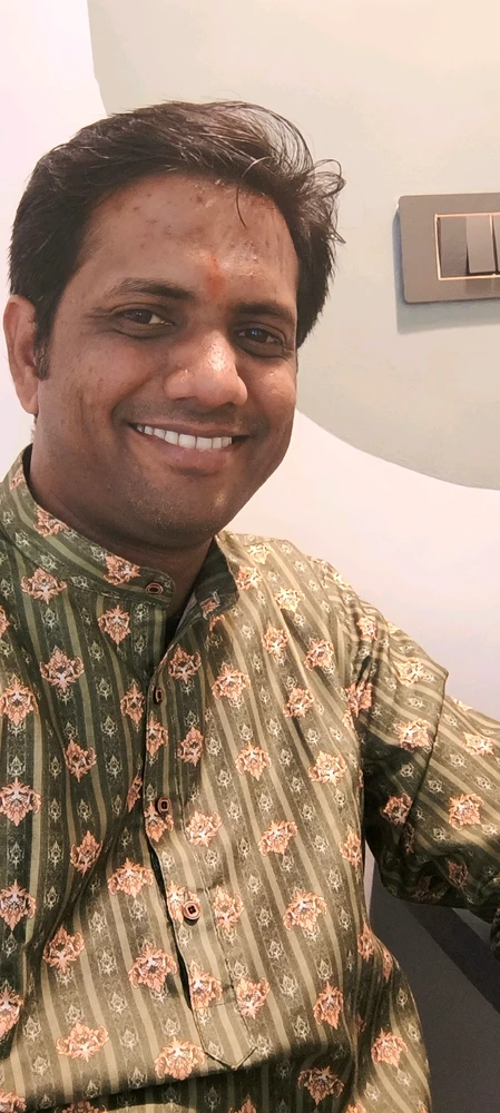 Be classy be unique be simple yet stunning