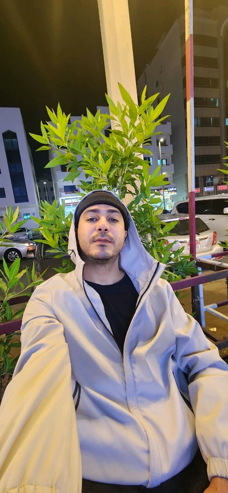 GIF uploaded by Ayour