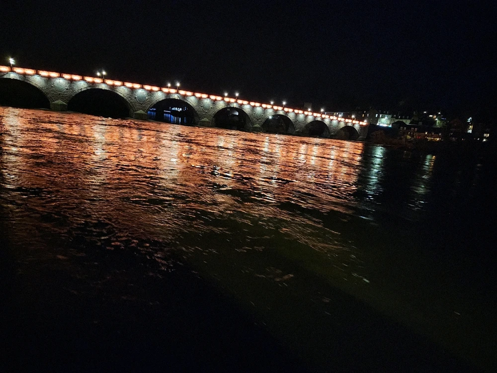 Gambar diunggah dening Mitch