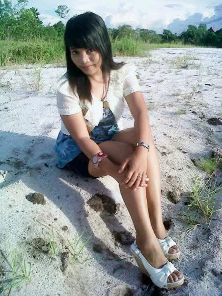 GIF uploaded by Agatha