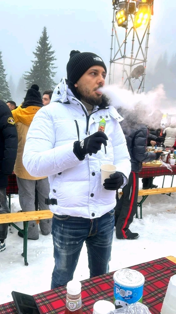 Imagine încărcată de Alex