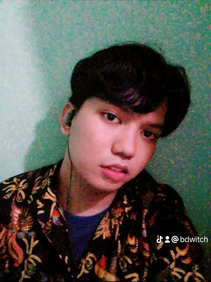 GIF diunggah oleh Pian