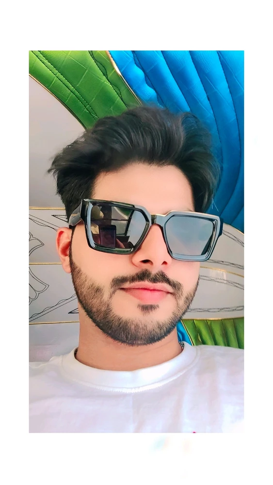 GIF diunggah ku Shubhankar Khuperkar