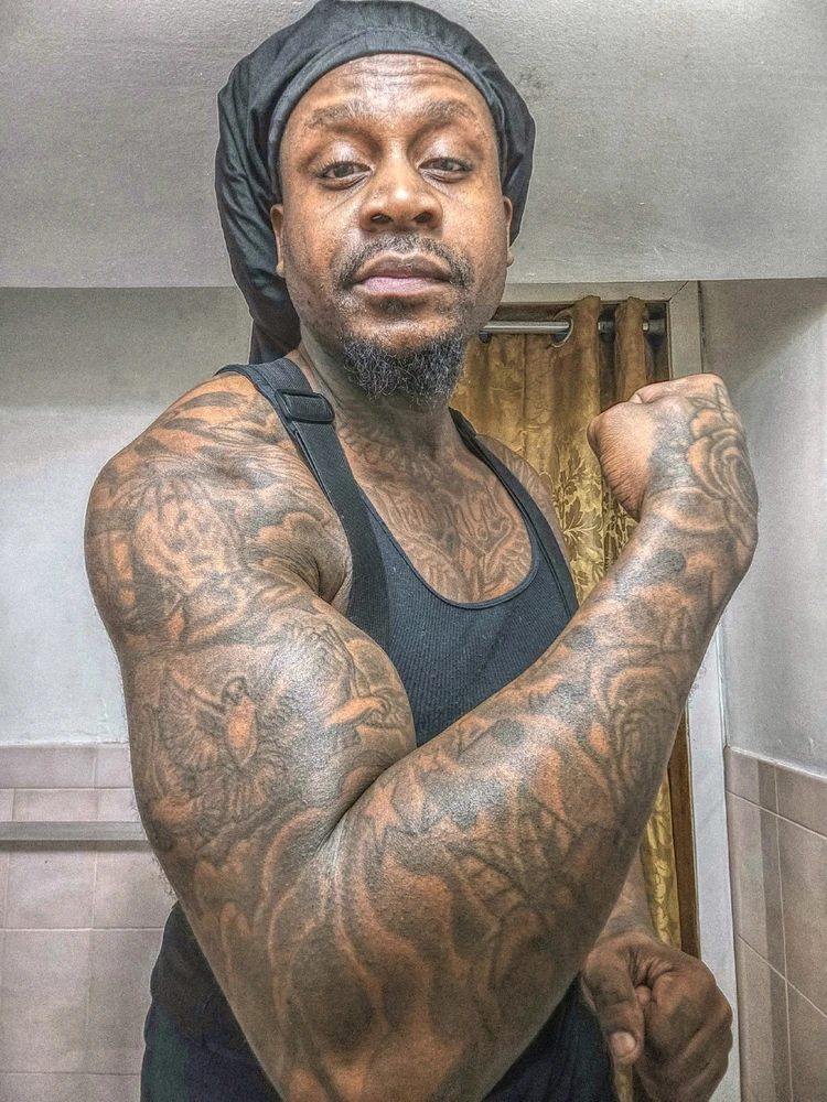 GIF uploaded by Roman