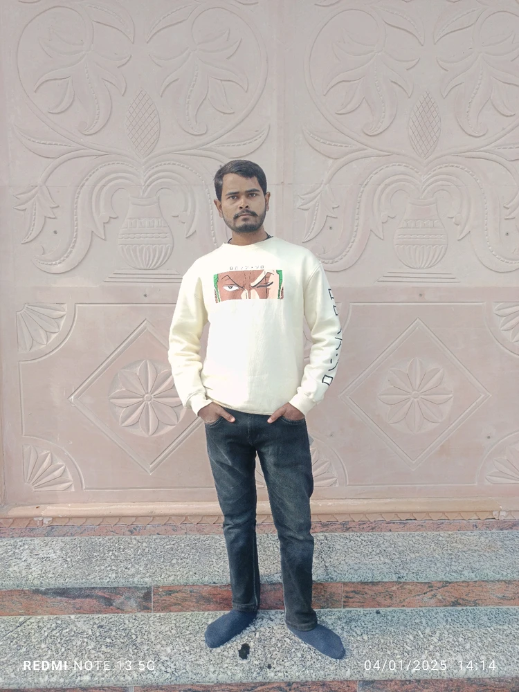 I-upload ni Shreyash Maurya ang larawan