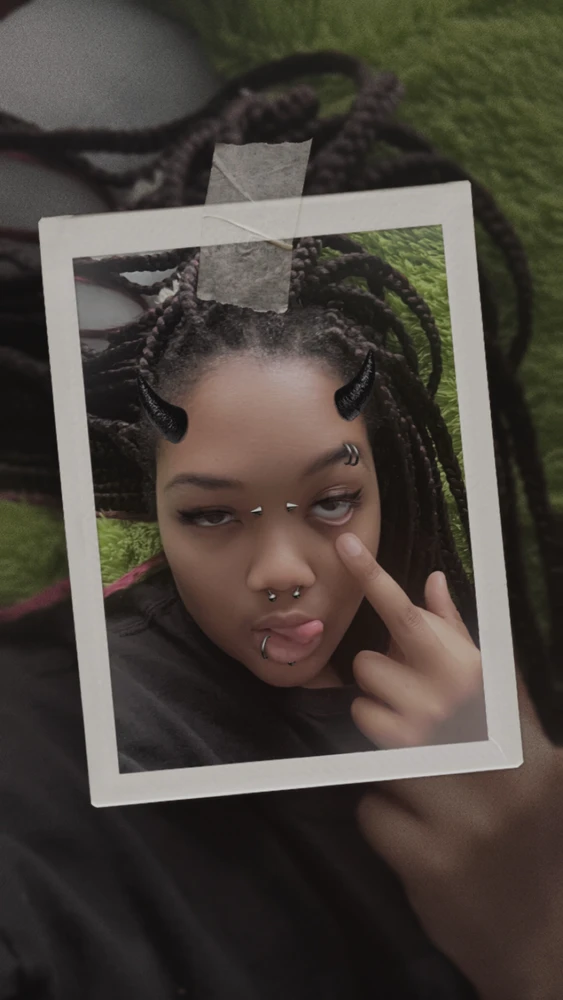 GIF uploaded by Nikki