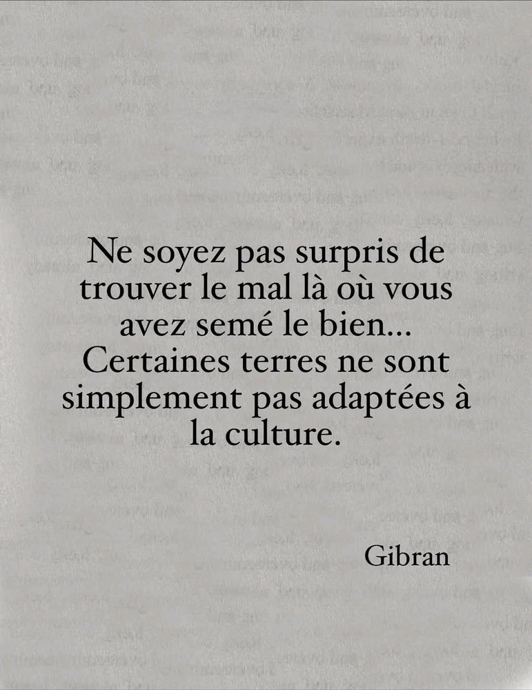 GIF ajouté par ૮h૨เรtσρhε™