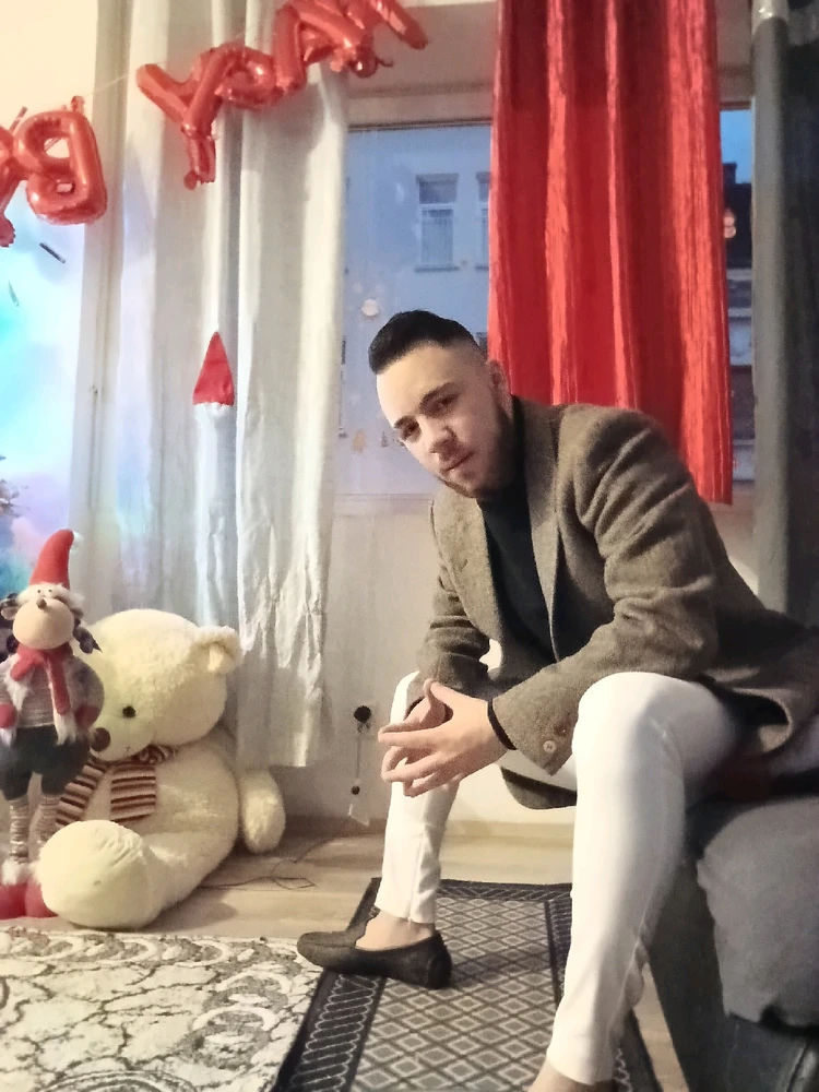 Obrázek nahrál Tyson amyan