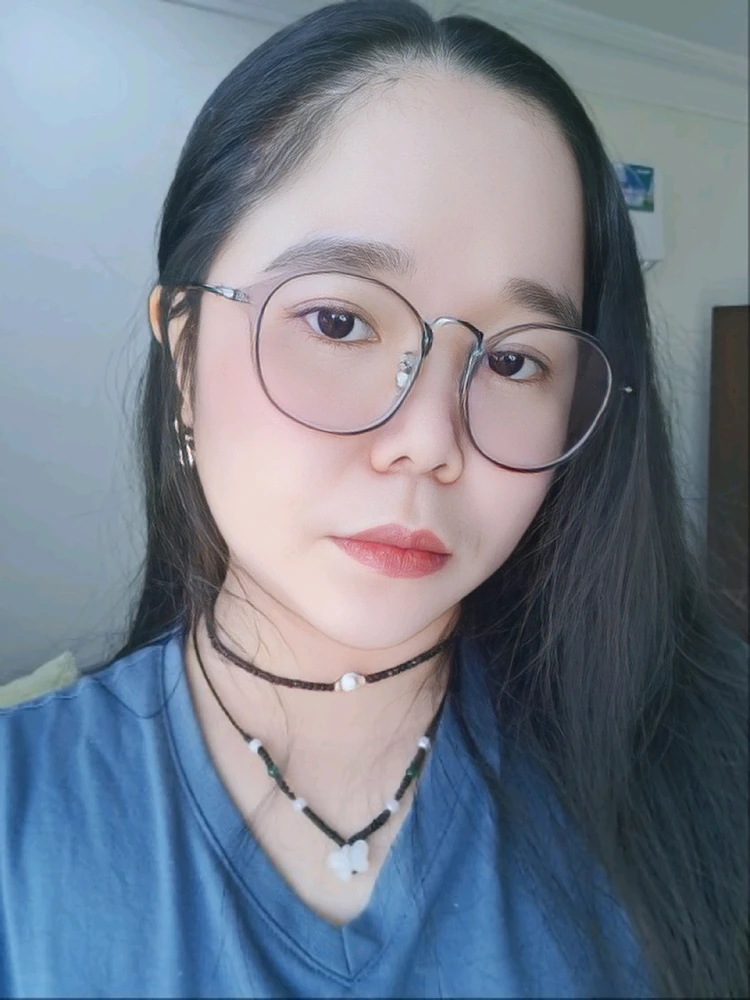 Nabi🦋 ले अपलोड गरेको GIF
