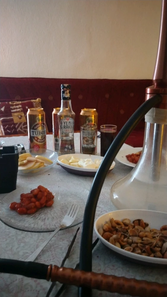 ރ  İlayda tarafından yüklenen GIF