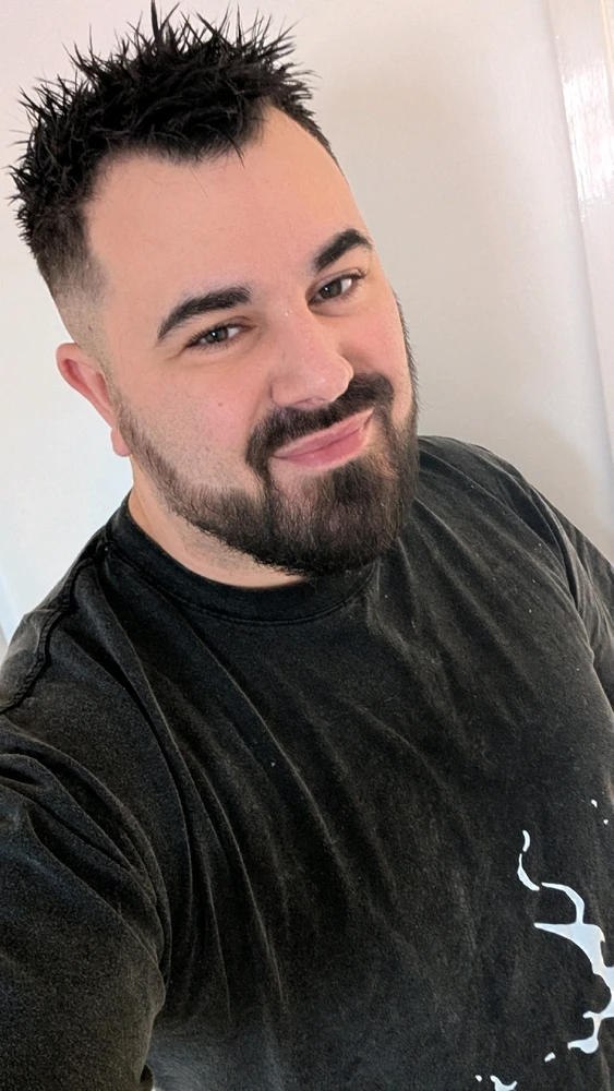 GIF diunggah dening Josh