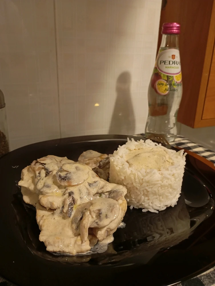 GIF diunggah dening Jaemeson