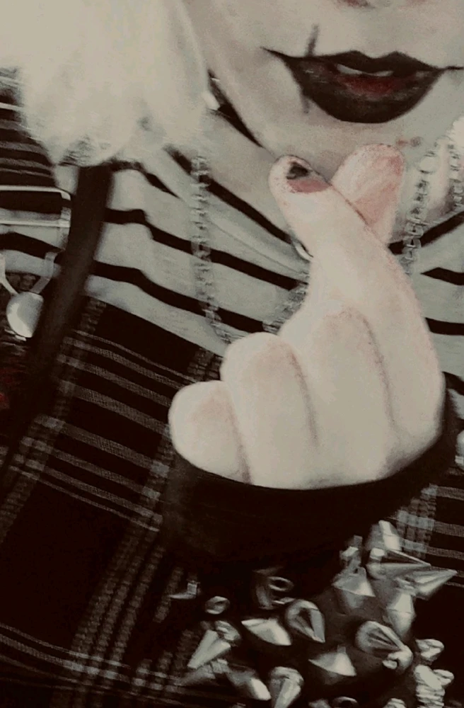GIF uploaded by Zoe