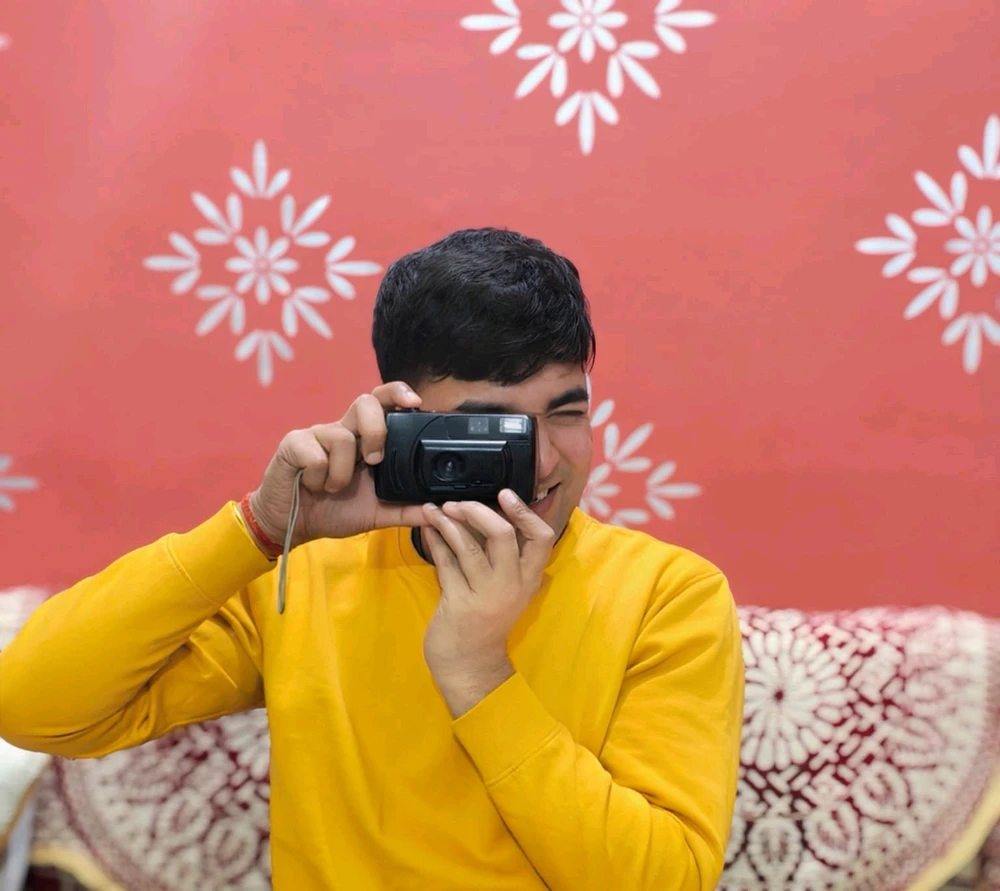 GIF uploaded by Abhay raj Singh