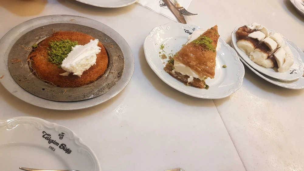 GIF ανέβηκε από KONSTANTINOS