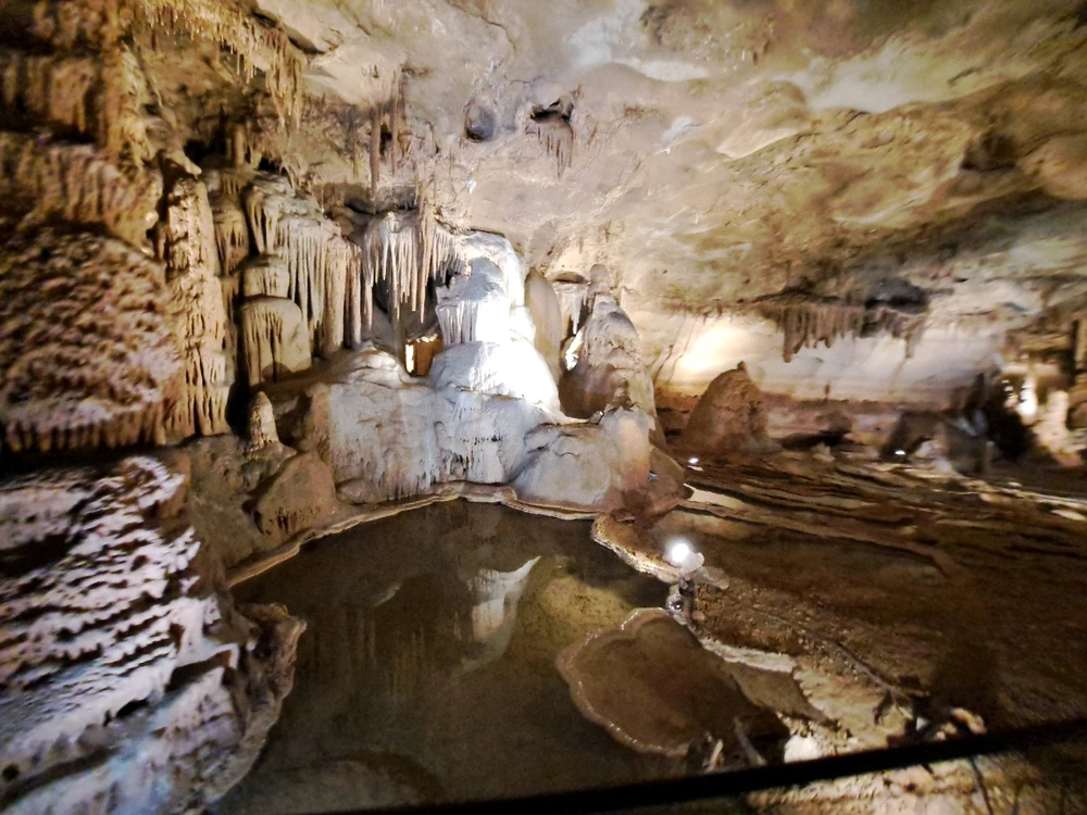 GIF uploaded by Layla