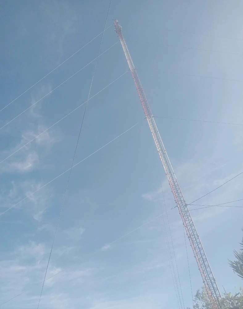 GIF uploaded by Leng Leng