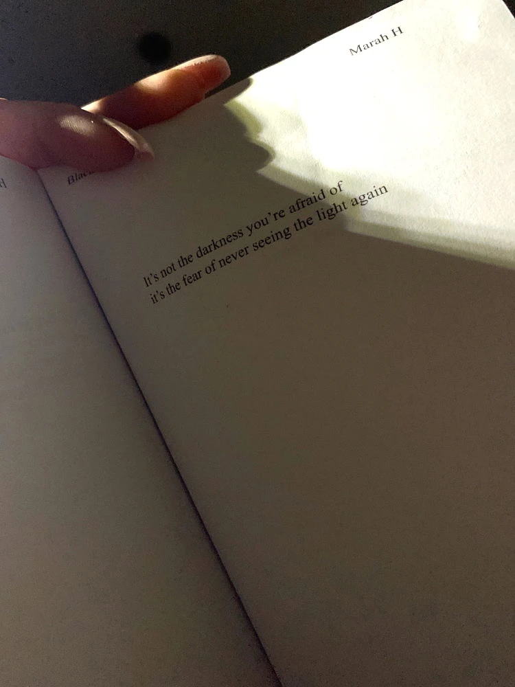 GIF ανέβηκε από 🌻