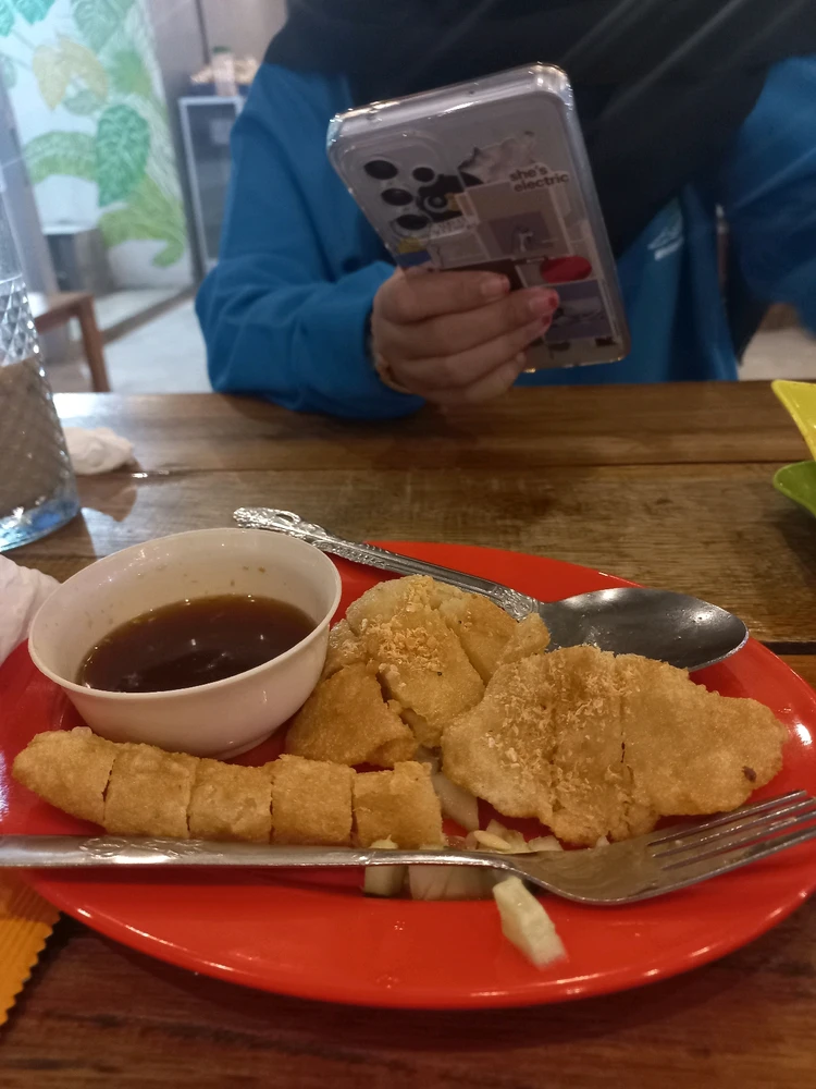 GIF uploaded by Lola