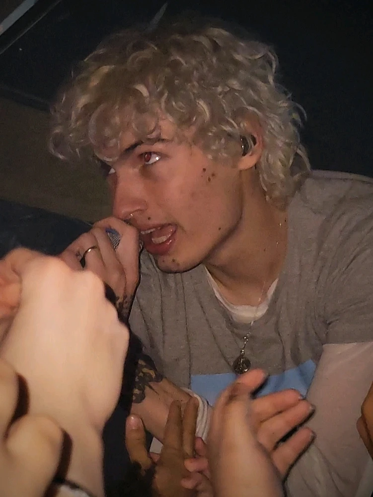 Image uploaded by Melody šš¤šā¶