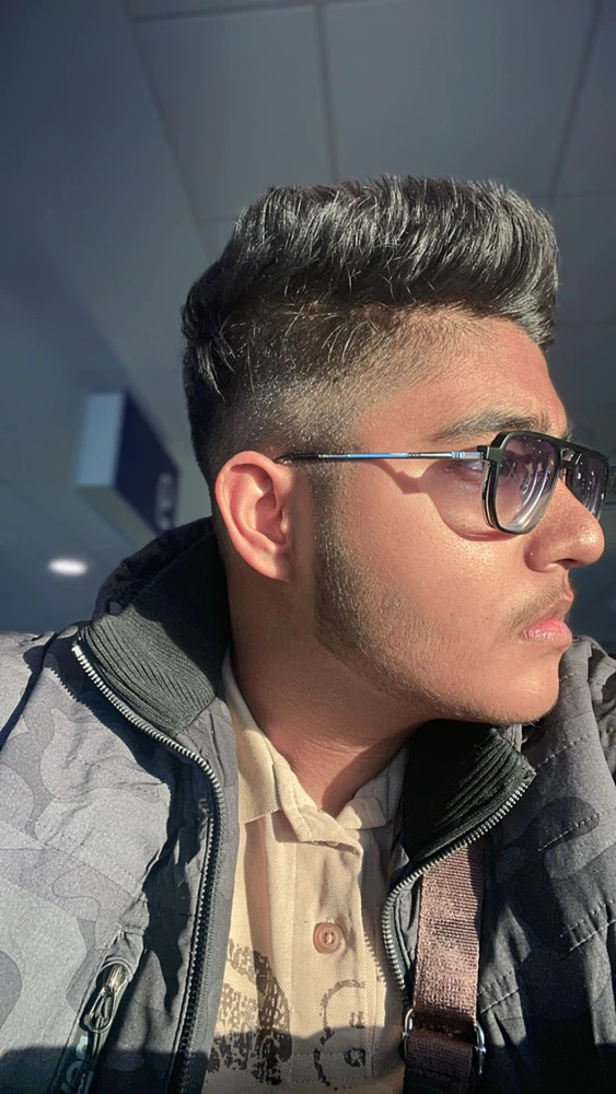 GIF gi-upload ni Abhi