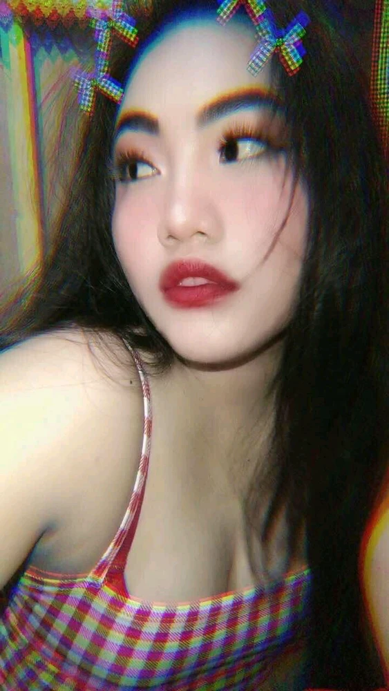 GIF uploaded by Marie Mendoza