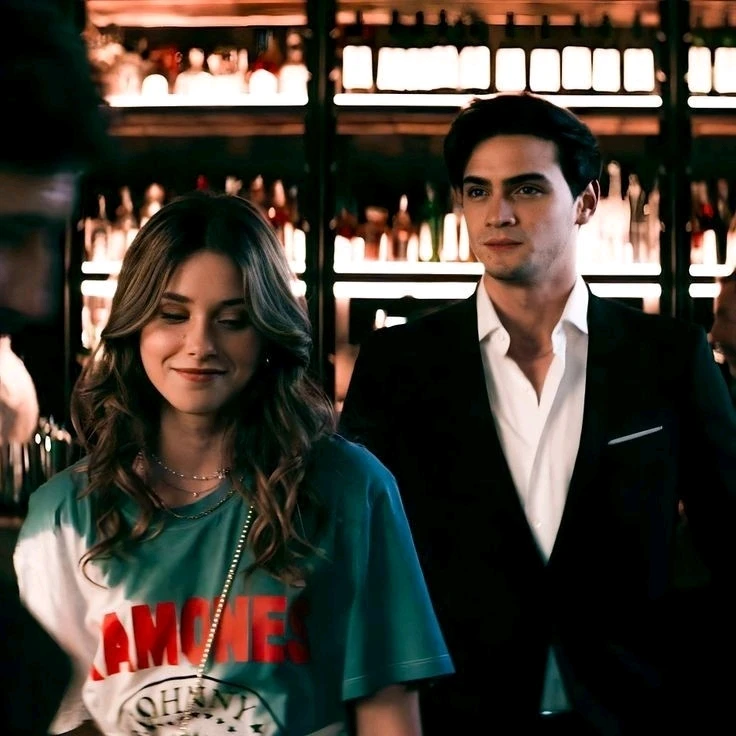 Всем советую любителям мелодрамы. I recommend it to everyone who loves melodrama.