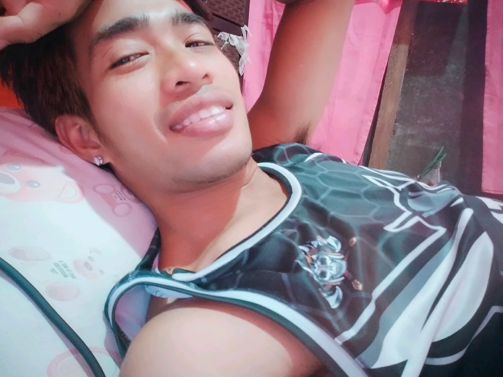 GIF uploaded by Thaddy