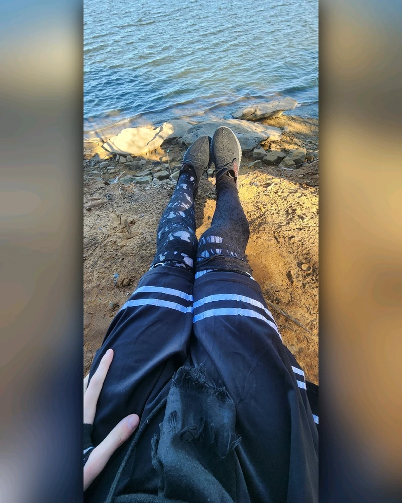 GIF eropgeluede vum Mikey <3