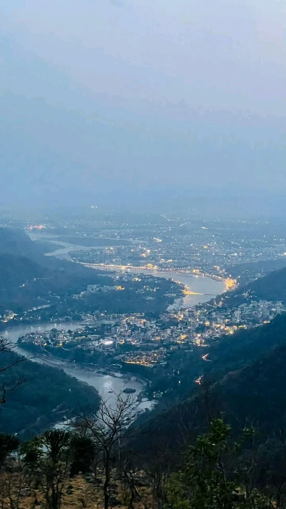 GIF diunggah dening Rishabh Kashyap