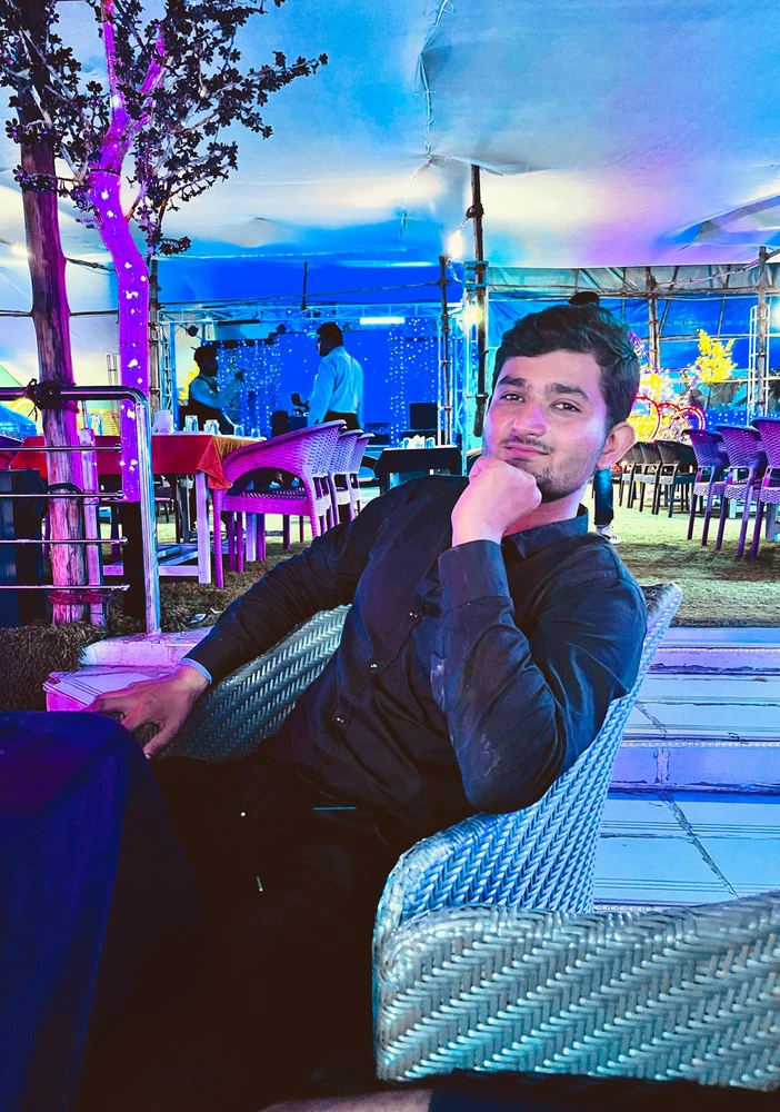 GIF uploaded by Dheer