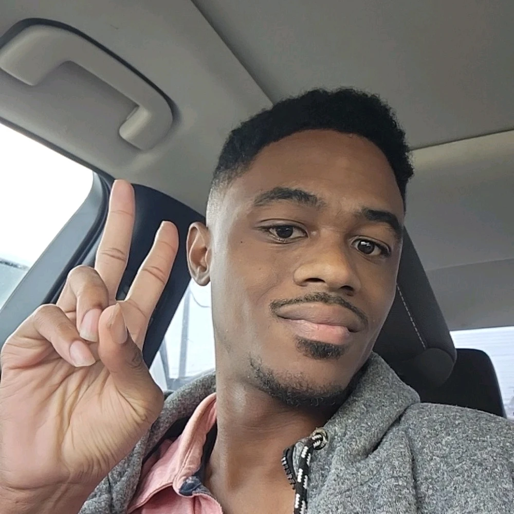 GIF uploaded by Devonte
