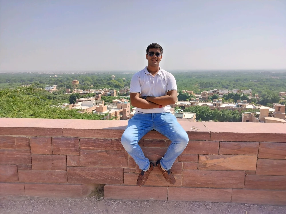 GIF uploaded by Arihant Jain