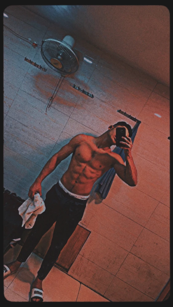 GIF na in-upload ni Jerry