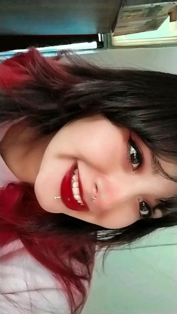 Imagen subida por Chellychee offi