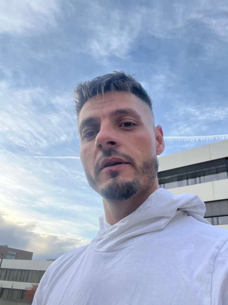 GIF încărcat de Pustiul92